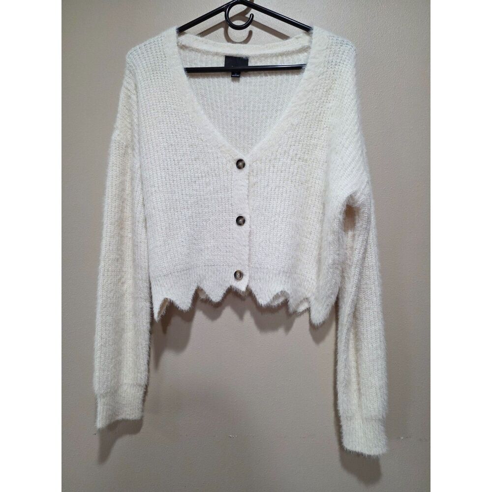 Lumiere Fuzzy Knit Cropped Cardigan Sweater Ivory Scallop Hem M Fairycore Boho - Picture 2 of 8